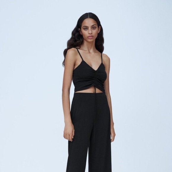 Zara Tops - NWT Gathered Top TRF